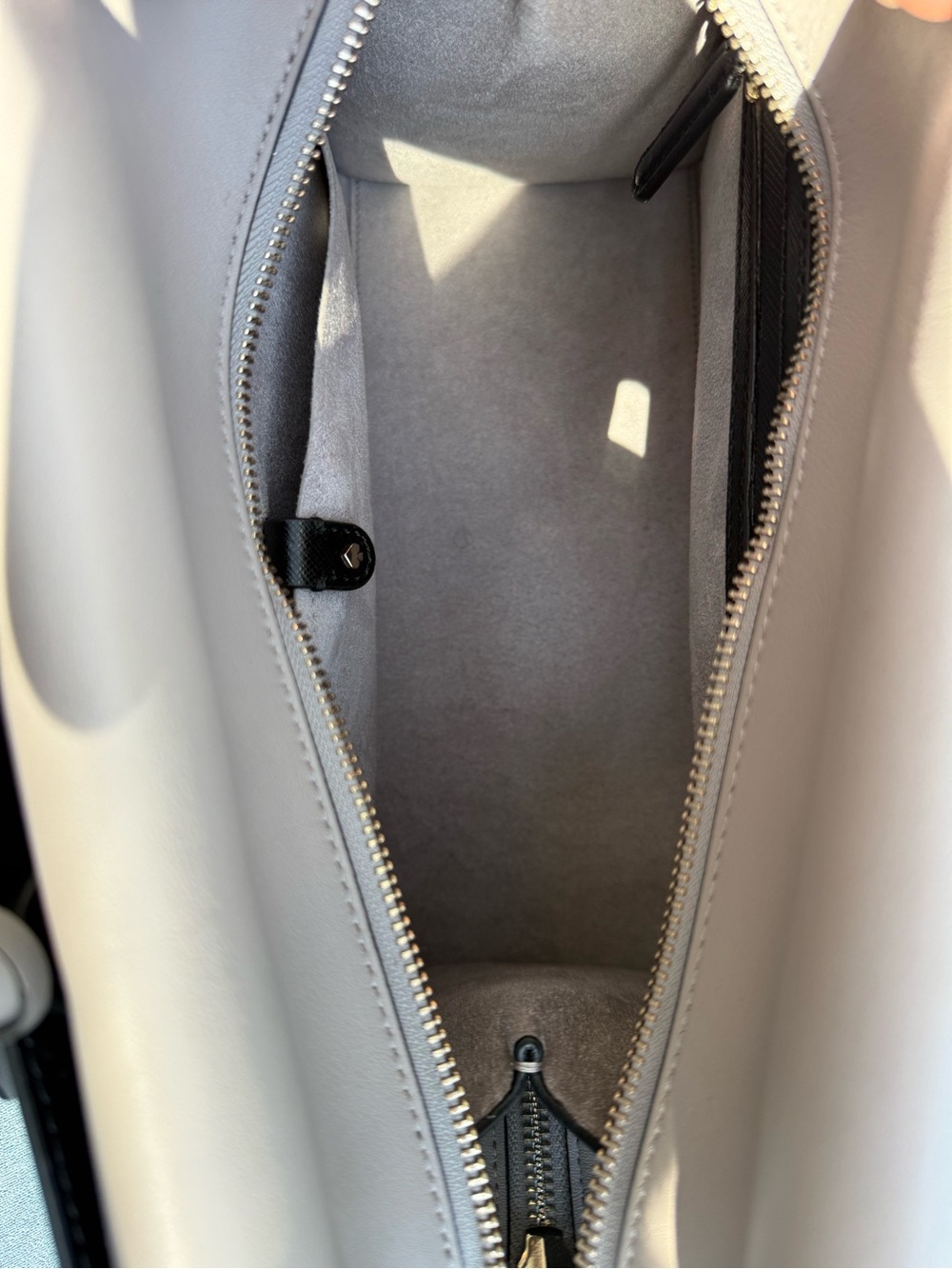 Kate Spade Black & Grey Two-Tone Structured Satchel - Picture 5 of 6
